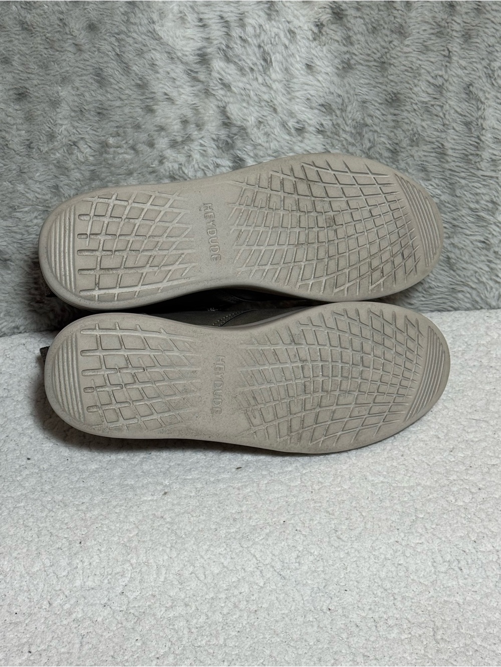 Hey Dude Jo Suede Chukka Boots Shadow Gray Men’s Size 8 - Picture 7 of 15